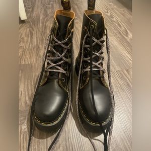 Men’s Dr Marten Archive Collier Boots BNWOT